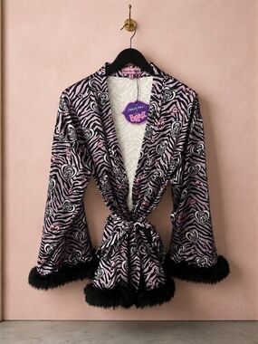 Dolls Kill X Bratz Wild At Heart Satin Robe with Black Faux Fur Trim. Small RARE